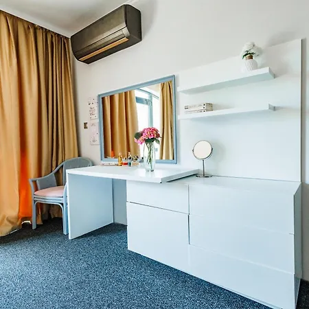 Bella Boutique * Słoneczny Brzeg